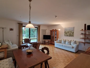 Essplatz im Wohnzimmer