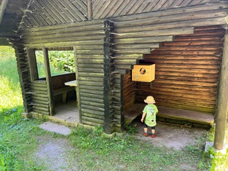 Bücherkiste in der Wiesenhütte