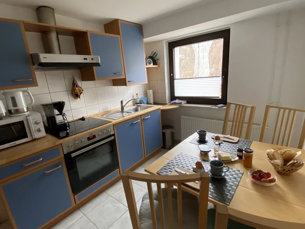 Fewo am Viadukt Frühstück.JPG