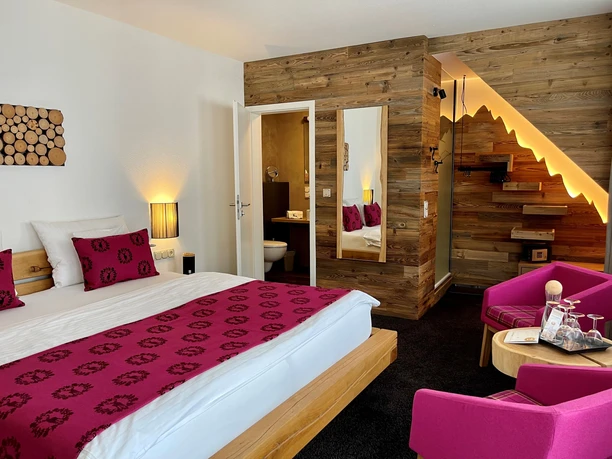 NaturBoutique Hotel Rauszeit DZ pink.jpg