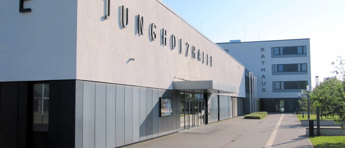 Rathaus und Jungholzhalle Meckenheim