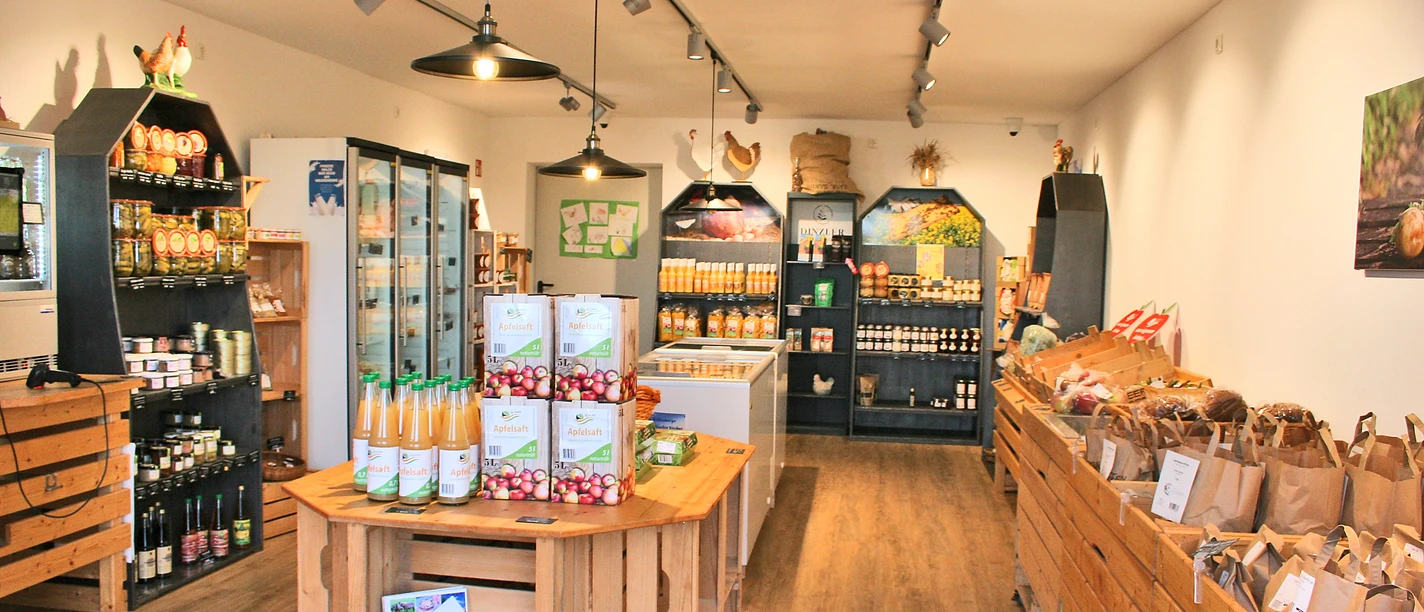 Steinberg boerderijwinkel Uitzicht op de zelfbedieningsboederij van de familie Steinberg