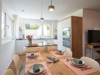 Kitchen of the bee happy place vacation apartment in Beckenried