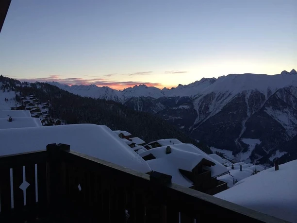 Vor dem Sonnenaufgang in Richtung Osten