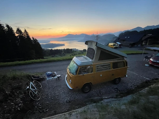 Van bei Labea Camping