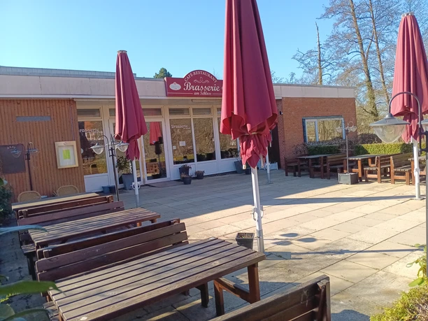 Die Terrasse der Brasserie am Schloss Die Terrasse der Brasserie am Schloss