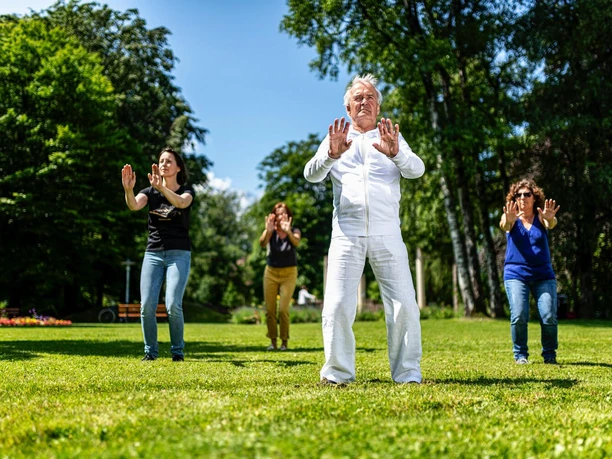 Qigong im Kurpark