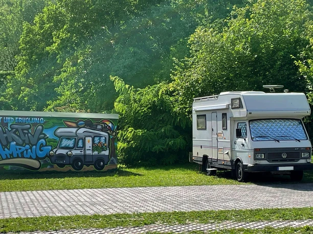 befestigter Stellplatz