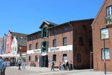 Husum_Speicher_(c)husum-tourismusde