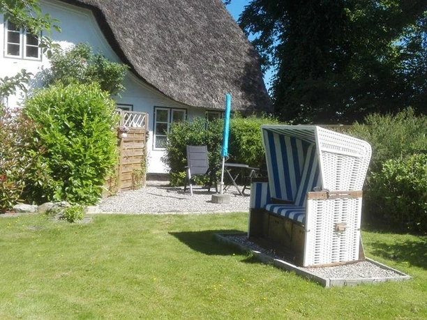Terrasse_mit_Strandkorb Terrasse_mit_Strandkorb