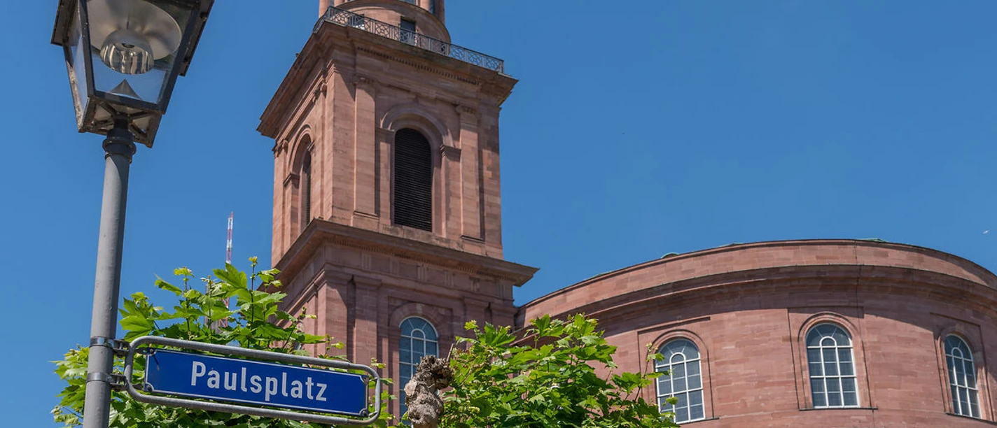 Frankfurt_Paulskirche_DSC_4270x_©#visitfrankfurt, Holger Ullmann.jpg