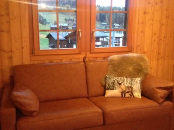 EA1E9B3D-44DC-4654-886E-4C11377BD497