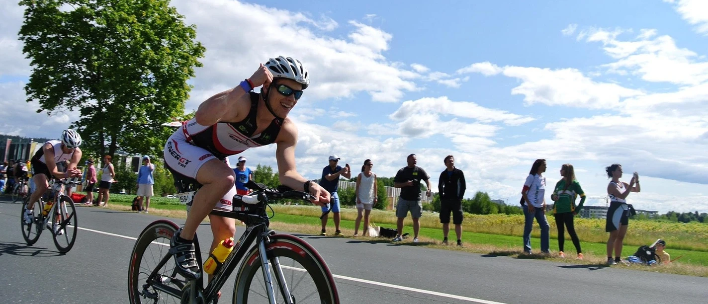 Triathlon_Athlet_ccbylaurentph-pixabay