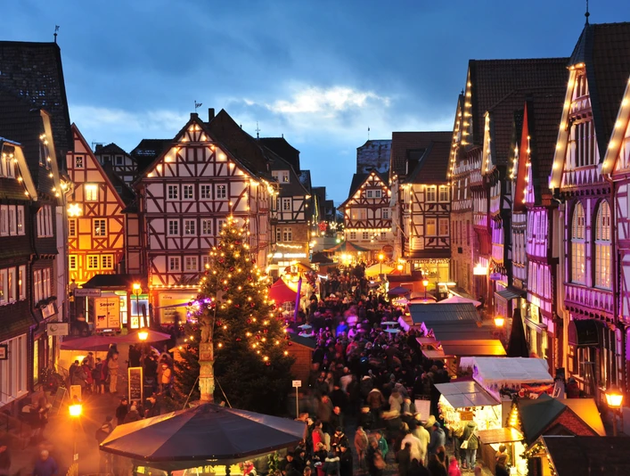 Weihnachtsmarkt Fritzlar auf dem Fritzlarer Marktplatz