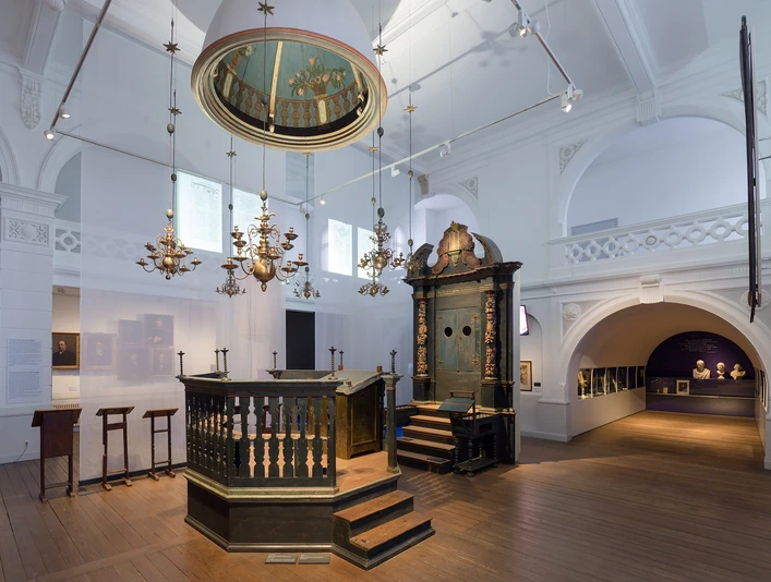 Die Hornburger Synagoge (c) Braunschweigisches Landesmuseum, Anja Pröhle.jpg Die Hornburger Synagoge im Mittelpunkt der Dauerausstellung „Ein Teil von uns. Deutsch-jüdische Geschichten aus Niedersachsen.