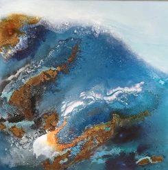 Bild von Rixte Deterts Abstrakte Komposition aus Blau-, Braun- und Weißtönen, die an bewegtes Wasser und Gestein erinnert.