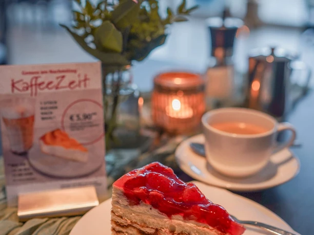 Kaffeezeit_im Quartier (c) Boardinghaus GmbH_DSC09322-web-1030x687.jpg