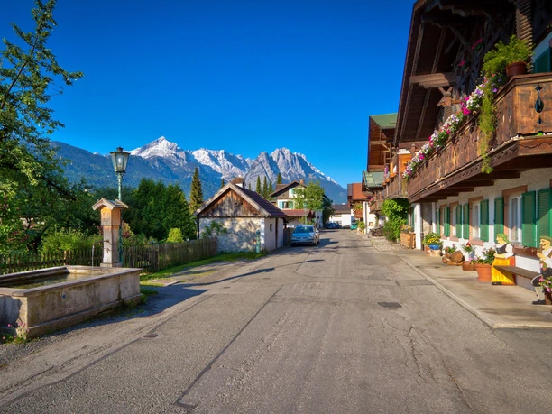 Historisches Garmisch_Frühlingsstraße ©GaPa Touris
