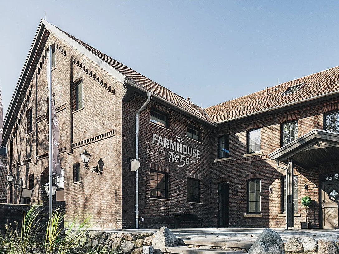 Aussenansicht the Farmhouse No 50.jpg