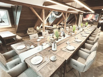 Farmers Lounge XL.jpg