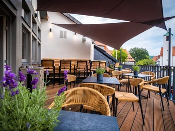 Terasse 2 (c) koehlers_braserie_jedermann.jpg