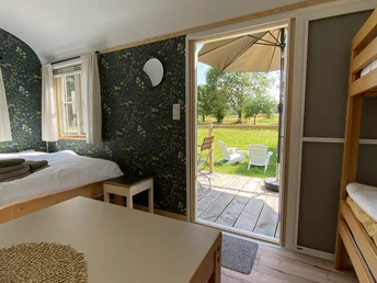 Bauwagen Blick nach draussen.JPG