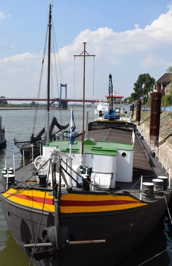 Museumsschiffe Duisburg-Ruhrort