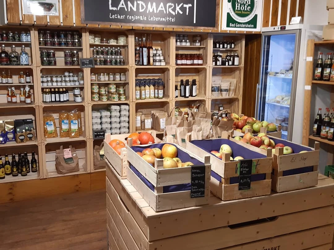 Landmarkt Bild Dörries.jpg