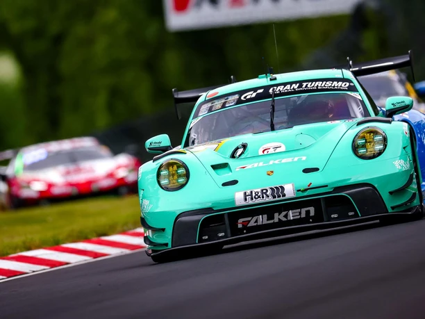 Falken Porsche