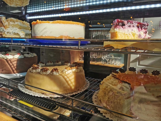 Torten im Café Hedwig