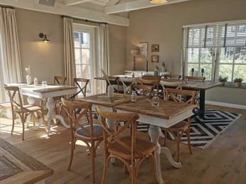 Boathouse Brunsbüttel, innen