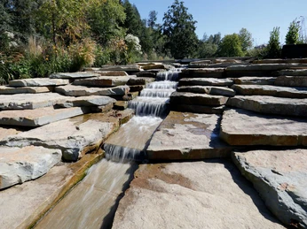 Osterbergsee_Wassertreppe3_Sommer©-Stadt-Bad-Gandersheim-Hötzel.jpg