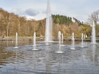 Wasserspiel_Osterbergsee_Frühjahr_April-(c)-Marco-Uphaus.jpg