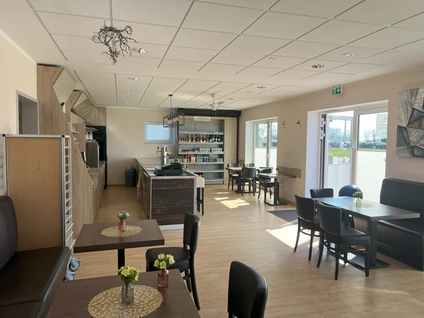 Gastraum im Bistro am Meer Gastraum im Bistro am Meer