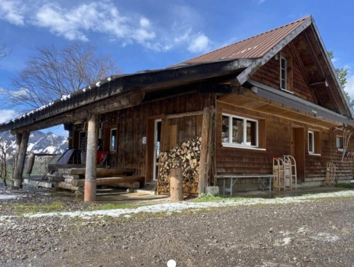 Brändlen_Berghaus Weitblick.jpg