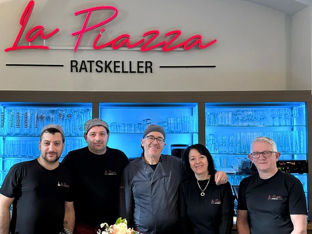 Team (c) La Piazza Ratskeller.jpg