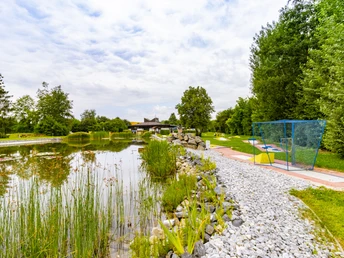 Badesee (c) Regenbogen AG.jpeg