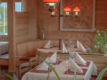 Restaurant Eggishorn.jpg