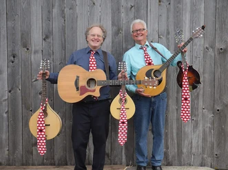 Matching Ties Gitarren-Duo
