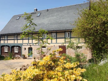 Herzlich Willkommen im Flachshäusl