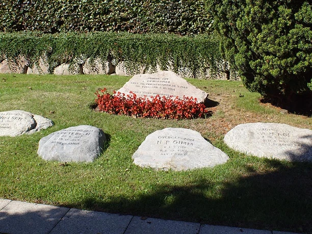 Mindelund-Christianskirken-4-gendarmer©Conni-Ernst-(7)