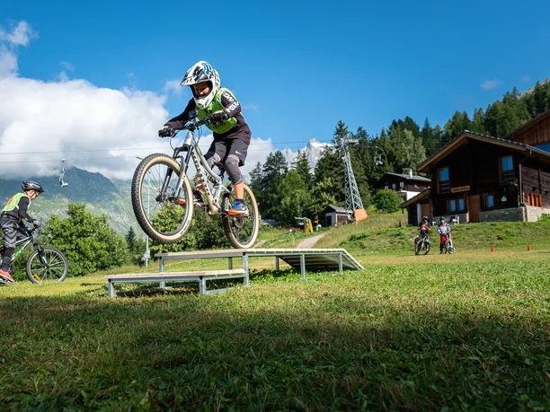 Bellwald-Bikeschule-Bike (32).jpg