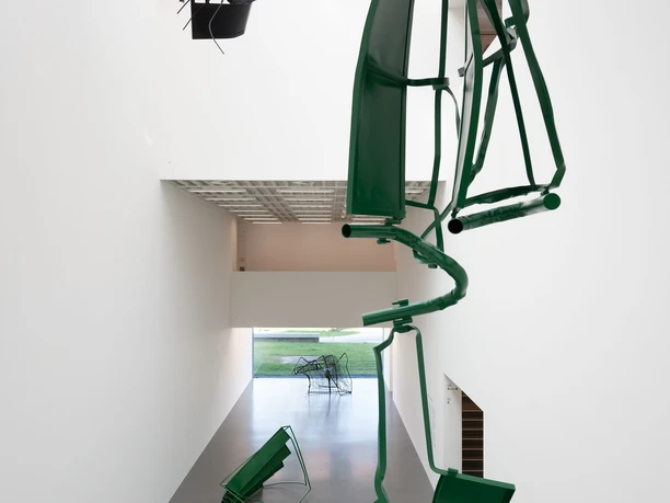 Blick in die Ausstellung "Monika Sosnowska" in der Modernen Galerie des Saarlandmuseums