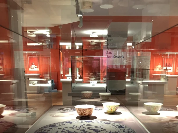 RPM_Es ist angerichtet_quer_WEB.jpg