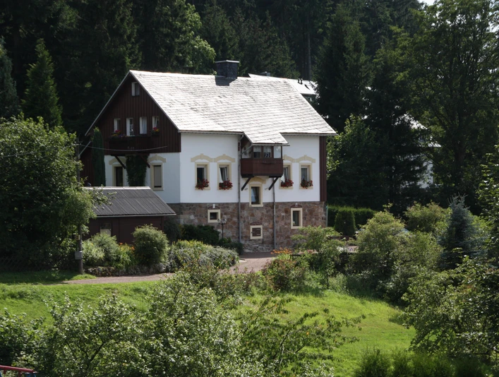 Haus-Sommer
