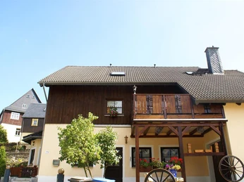 Außenansicht Sommer