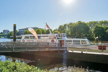 muelheim-weisseflotte-sonderfahrten-after-work-treff_am_stadtsteiger