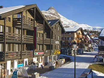 Ferienwohnung-Schönegg-Aussicht-Dorf