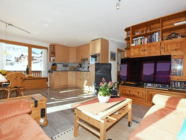 Ferienwohnung Emilio 1. Stock West - Wohnzimmer