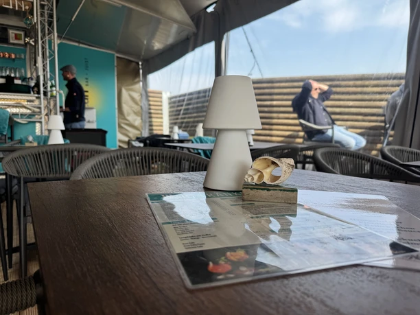 Meun - Hafenbar auf Juist (2).jpeg